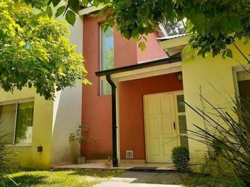 Casa en Las Orquídeas