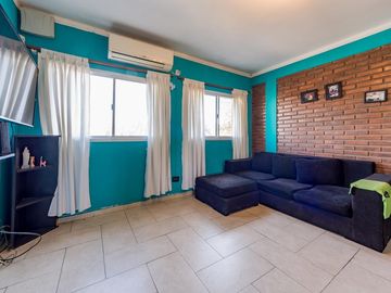 VENTA/PERMUTA- Departamento de 3 dormitorios - Arroyito, Rosario