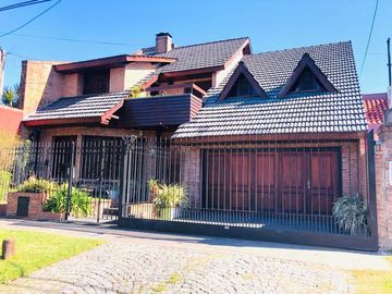 Casa - Castelar Norte
