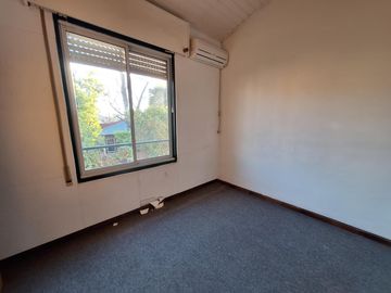 Dúplex 2 dormitorios - La República 8000  - Fisherton | Venta