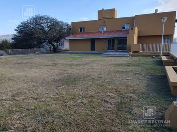Venta - Casa 4 dormitorios - Terrazas de Villa Allende 211 18 - Villa Allende