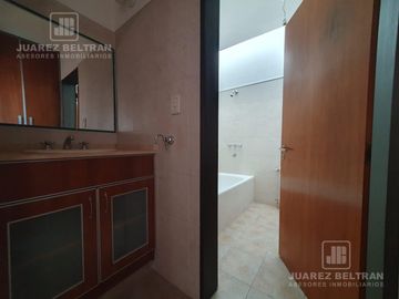 Venta - Casa 4 dormitorios - Terrazas de Villa Allende 211 18 - Villa Allende