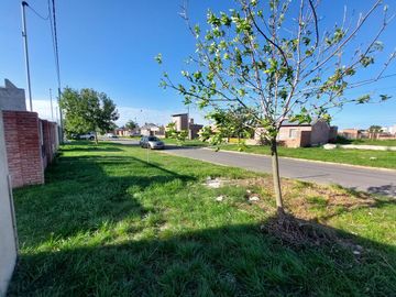 Casa a terminar de dos dormitorios en venta Lomas de Alicia, Granadero Baigorria