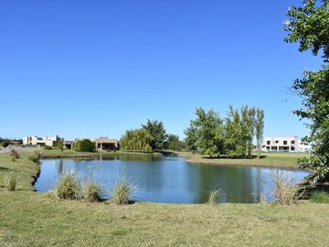 LOTE INTERNO EN VENTA BARRIO CRUZ DEL SUR-CANNING