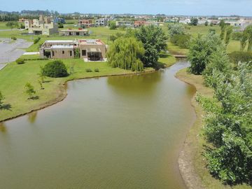 LOTE INTERNO EN VENTA BARRIO CRUZ DEL SUR-CANNING
