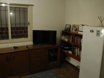 Venta Casa  8 ambientes en Coghlan | jardin | cochera