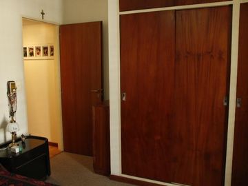 Venta Casa  8 ambientes en Coghlan | jardin | cochera