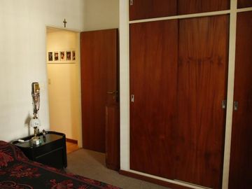 Venta Casa  8 ambientes en Coghlan | jardin | cochera