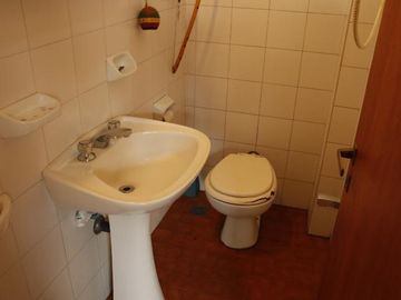 Venta Casa  8 ambientes en Coghlan | jardin | cochera