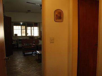Venta Casa  8 ambientes en Coghlan | jardin | cochera