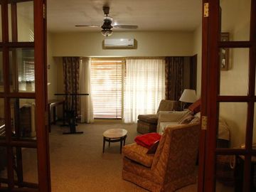 Venta Casa  8 ambientes en Coghlan | jardin | cochera