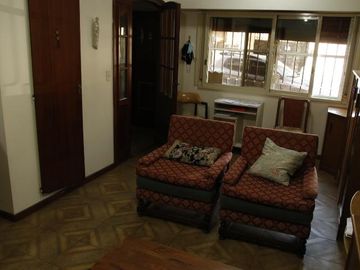 Venta Casa  8 ambientes en Coghlan | jardin | cochera