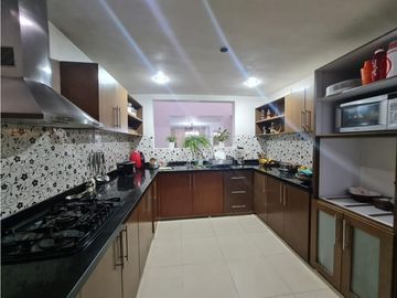 VENTA DE CASA INDEPENDIENTE LA FLORA