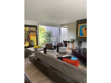 ¡Vive El Confort y el Estilo En Tu Nuevo Hogar! Casa De Ensueño Con Zona Bbq A Solo 40 Minutos De Medellín Por $1.800 Millones
