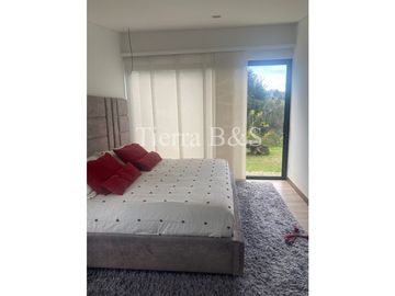 ¡Vive El Confort y el Estilo En Tu Nuevo Hogar! Casa De Ensueño Con Zona Bbq A Solo 40 Minutos De Medellín Por $1.800 Millones
