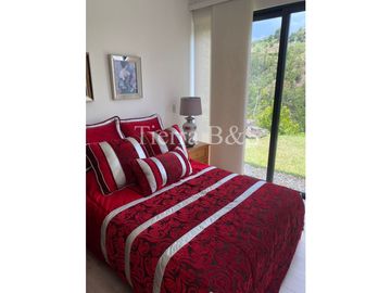 ¡Vive El Confort y el Estilo En Tu Nuevo Hogar! Casa De Ensueño Con Zona Bbq A Solo 40 Minutos De Medellín Por $1.800 Millones