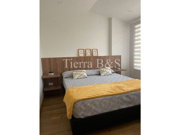 Exclusiva Vivienda Unifamiliar con Jardín, Jacuzzi y Balcón en Conjunto Cerrado