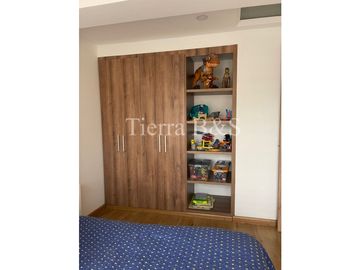 Exclusiva Vivienda Unifamiliar con Jardín, Jacuzzi y Balcón en Conjunto Cerrado