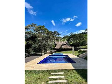Tu Oasis Privado: Finca de Ensueño con Piscina y rea BBQ por $1.050 Millones