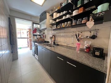 Venta Torre 3 ambientes Terraza Propia Parrilla Balcón Cochera amenities Libertador Luz Belgrano