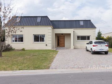 CASA en VENTA en Santa Juana - Canning