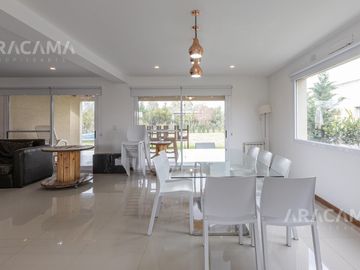 CASA en VENTA en Santa Juana - Canning