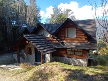 Venta Casa con Vista al Lago Correntoso