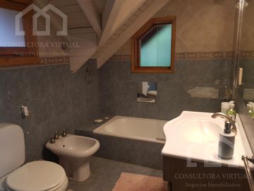 Venta Casa con Vista al Lago Correntoso