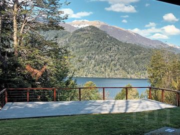 Venta Casa con Vista al Lago Correntoso