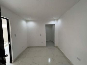 CASA EN VENTA, HACIENDA LAS PUENTES