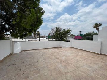 CASA EN VENTA, HACIENDA LAS PUENTES
