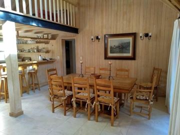 FABIENNE EDELBERG FE Propiedades  VENDE CASA Chapelco Golf 5 dorm