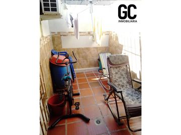 Se vende casa - Bario Costa Hermosa
