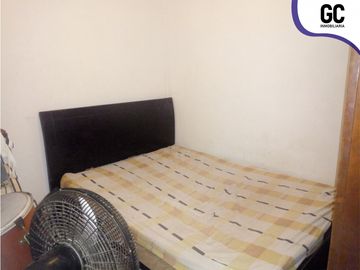 Se vende casa en el barrio Los almendros de Soledad.