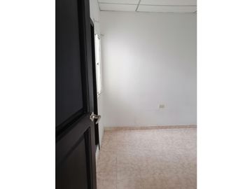 Se vende casa + 2 locales en el barrio Normandia de Soledad.