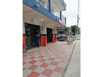 Se vende casa + 2 locales en el barrio Normandia de Soledad.