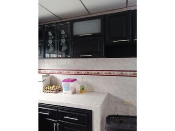 Se vende casa + 2 locales en el barrio Normandia de Soledad.