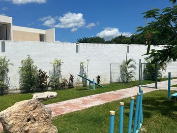 VENTA DE CASA MOD 301 EN ROCÍO LIVING