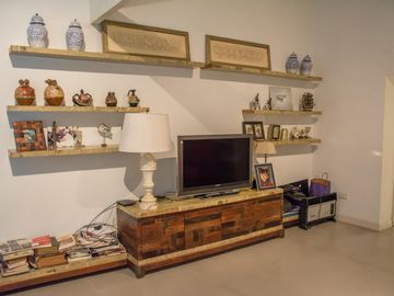 Casa tradicional con excelente distribución y muy buena orientación