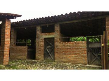 VENTA DE FINCA DE RECREO EN GIRARDOTA PARA INVERSIÓN