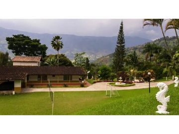 VENTA DE FINCA DE RECREO EN GIRARDOTA PARA INVERSIÓN