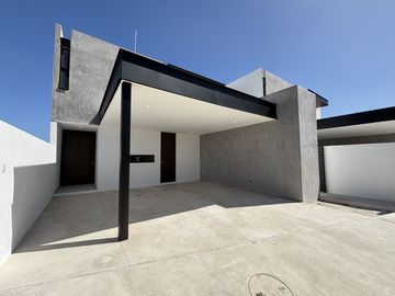 CASA VENTA MÉRIDA, 3 HABITS, ALBERCA, ENTREGA INMEDIATA, DZITYÁ.
