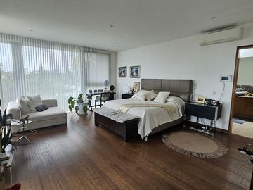 Casa con acabados de lujo en VENTA en COLINAS DE SAN JAVIER
