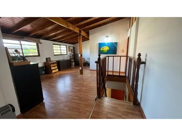 VENTA CHALET 5 DORMITORIOS ESTUDIO PARQUE Y GARAGE