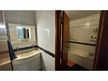VENTA CHALET 5 DORMITORIOS ESTUDIO PARQUE Y GARAGE