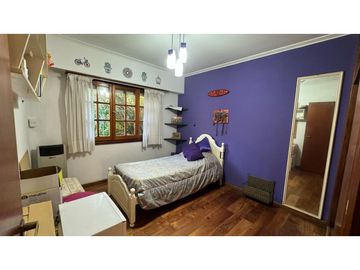 VENTA CHALET 5 DORMITORIOS ESTUDIO PARQUE Y GARAGE