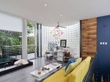 HERMOSA Y MODERNA CASA EN VENTA EN CUMBRES, CANCUN, Q. ROO