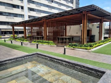 Venta Departamento en Edificio Spazio, Puerto Santa Ana