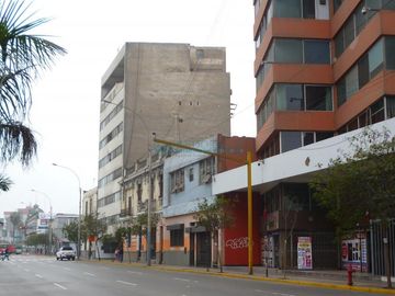 Edificios Venta AV. Guzman Blanco - LIMA CERCADO