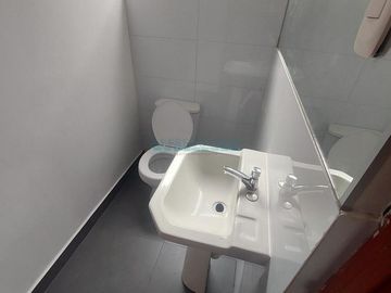 Edificios Venta AV. Guzman Blanco - LIMA CERCADO